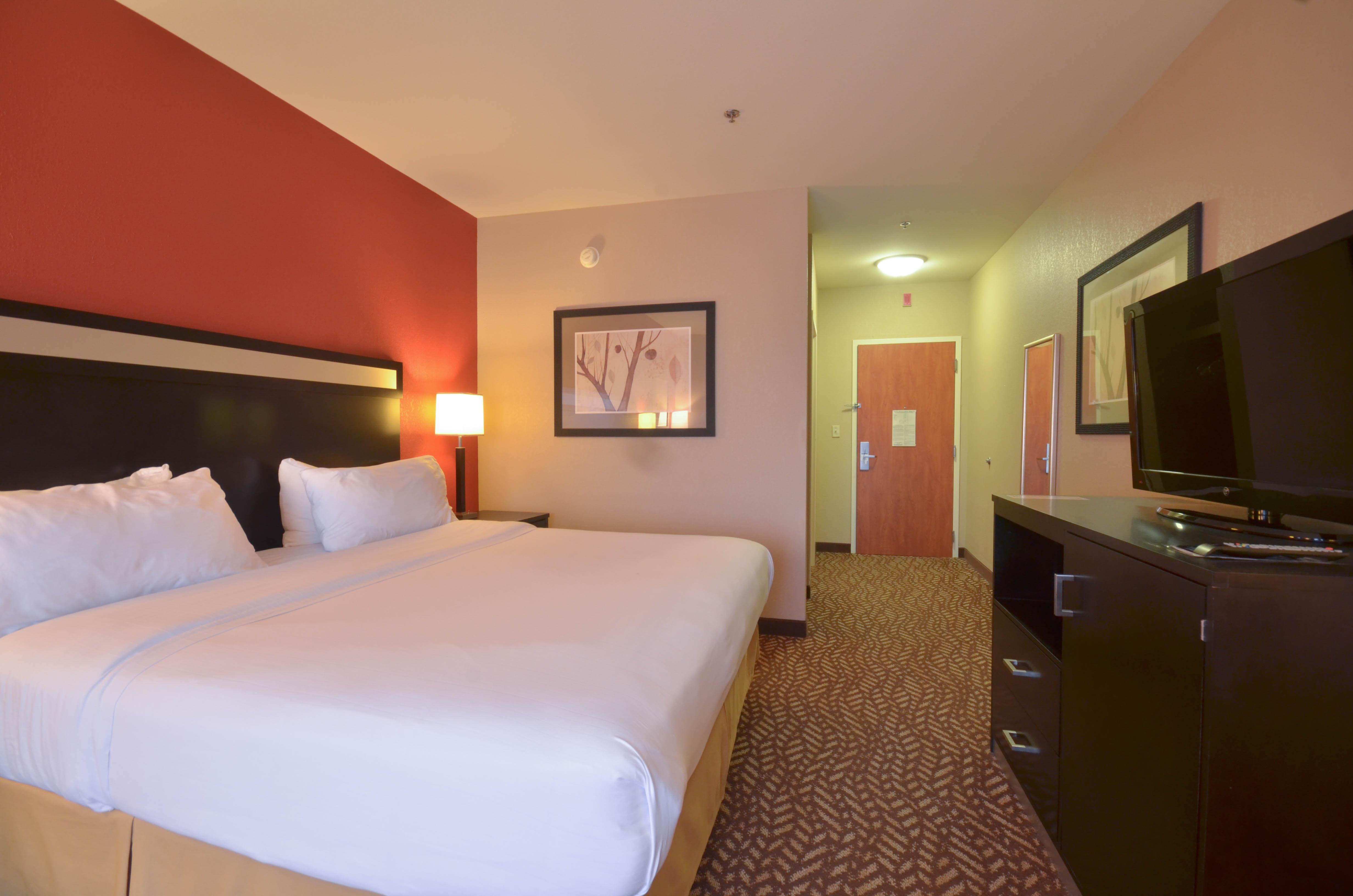 Holiday Inn Express & Suites Pine Bluff/Pines Mall By Ihg Ngoại thất bức ảnh